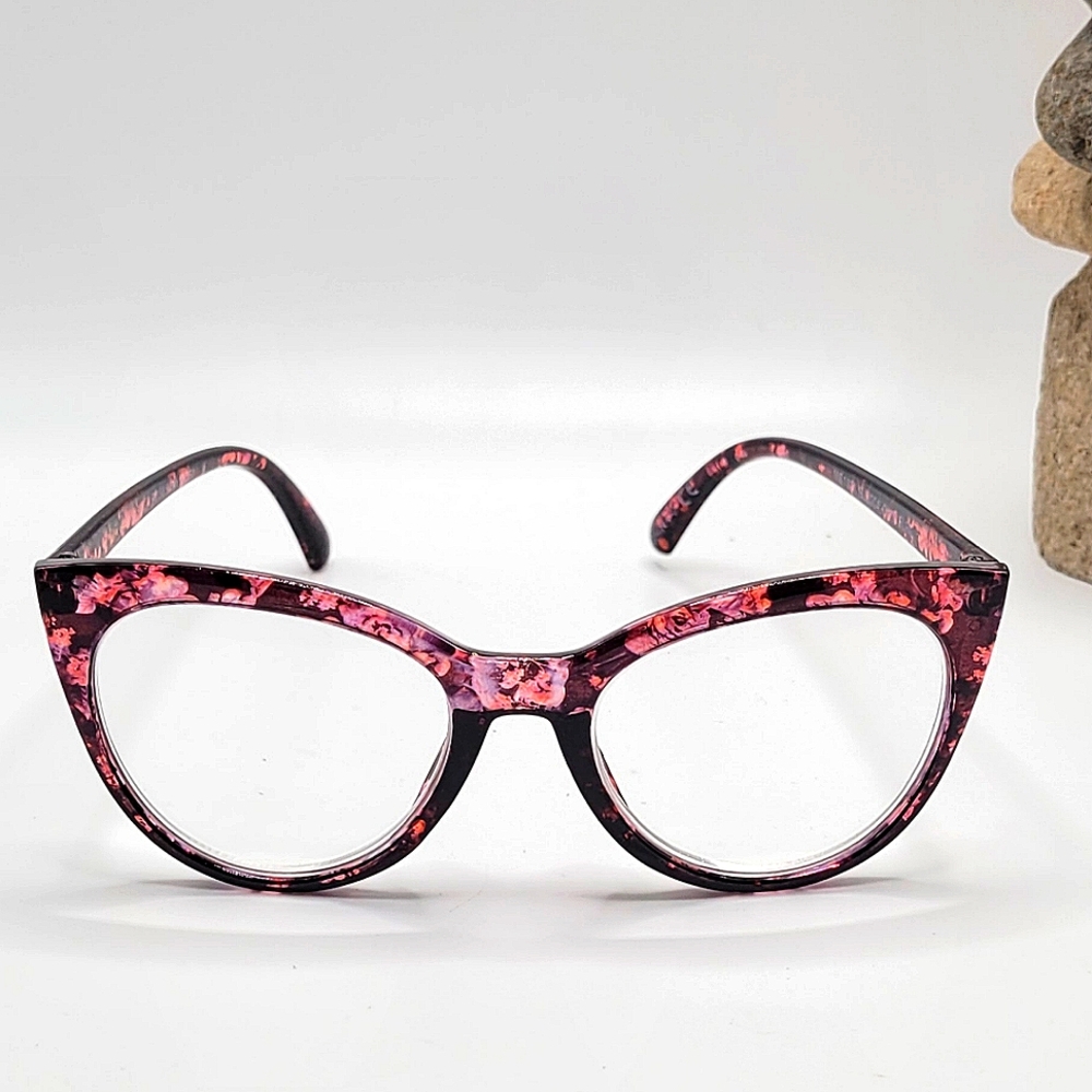 Betsey Johnson "Rose Garden" Reader - Picture 2 of 5